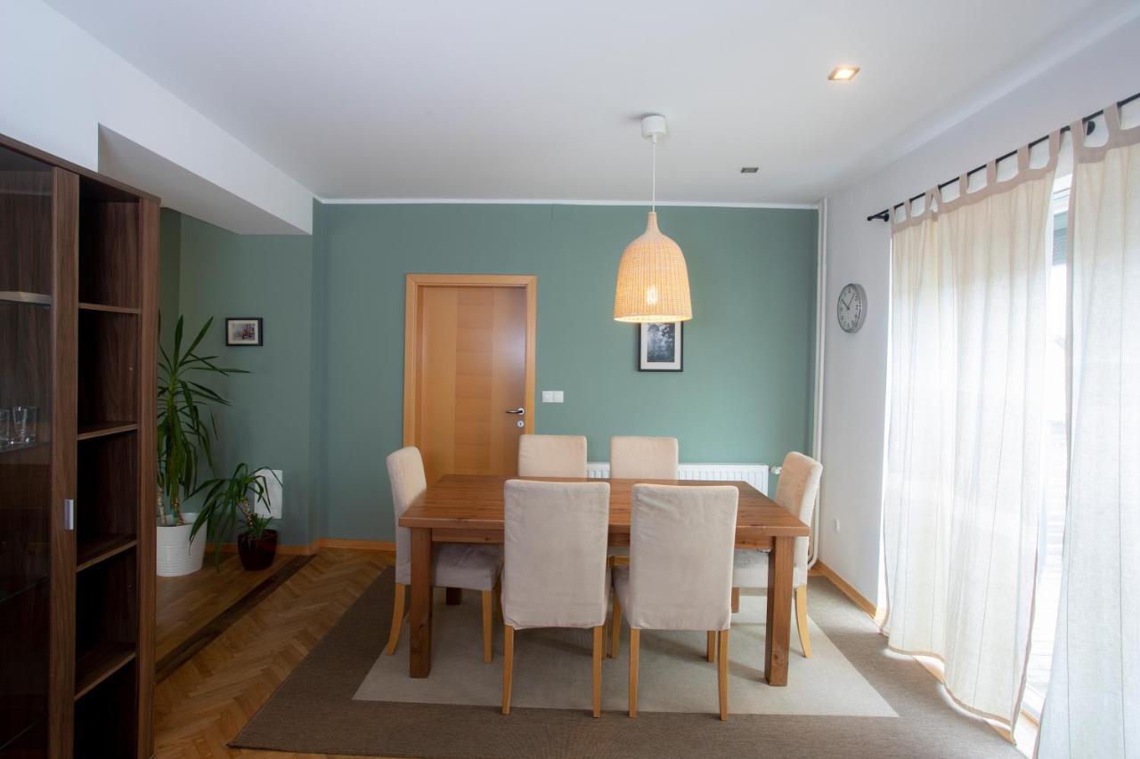 Apartment Rozalija Zirovnica Extérieur photo