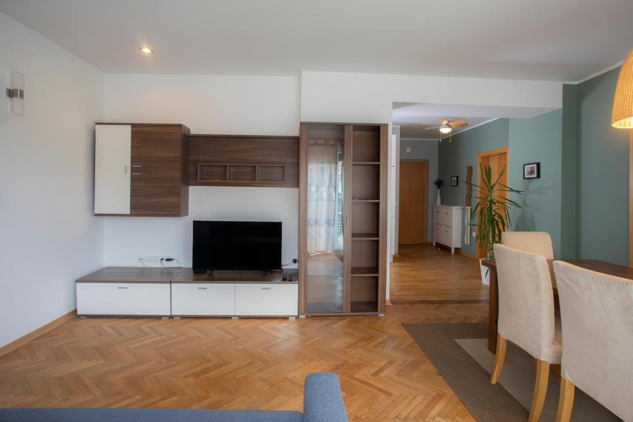 Apartment Rozalija Zirovnica Extérieur photo